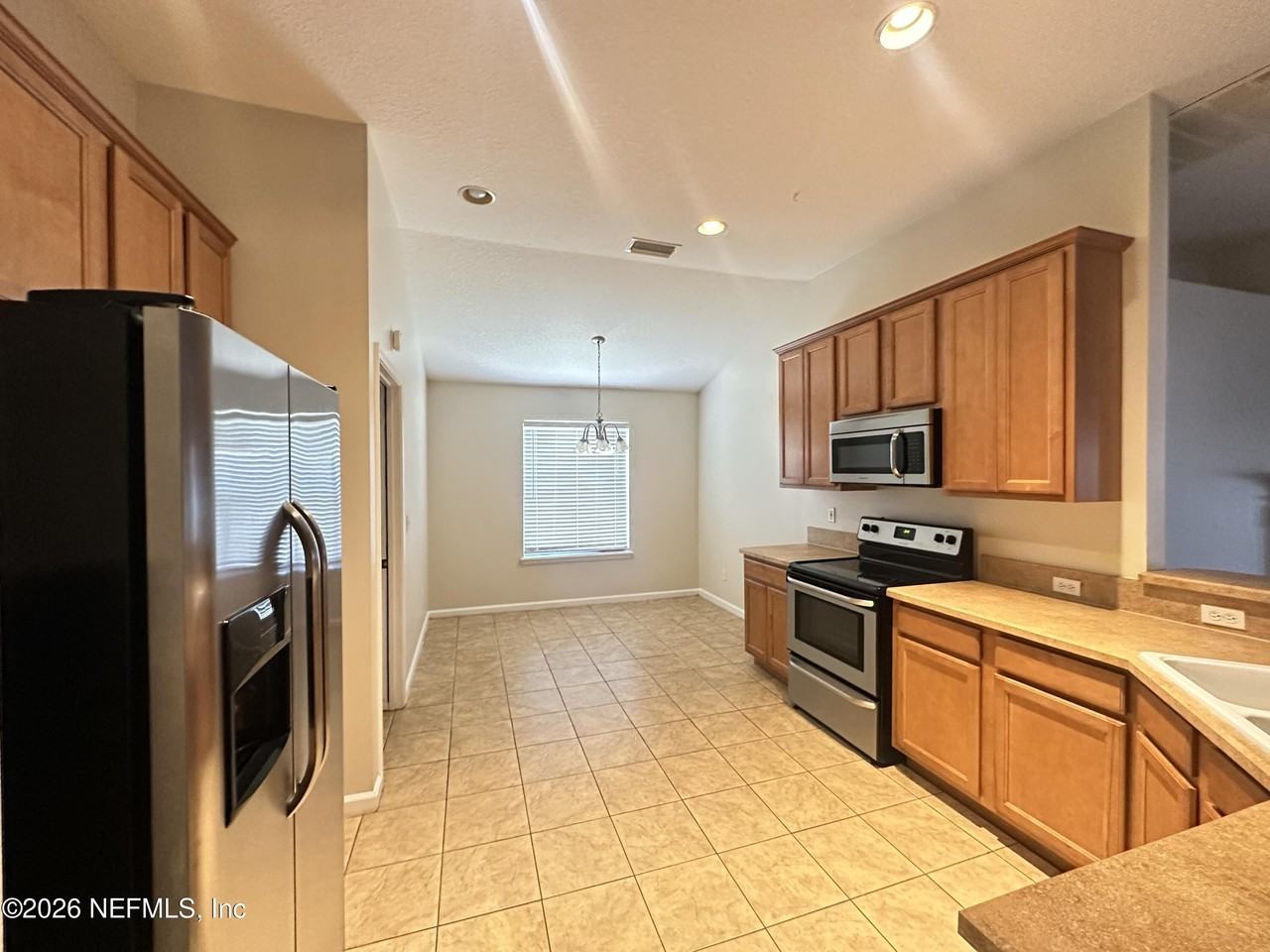 3732 Briar Ln - Photo 4 of 17