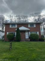 featured image of 1187 Bonnie Ln