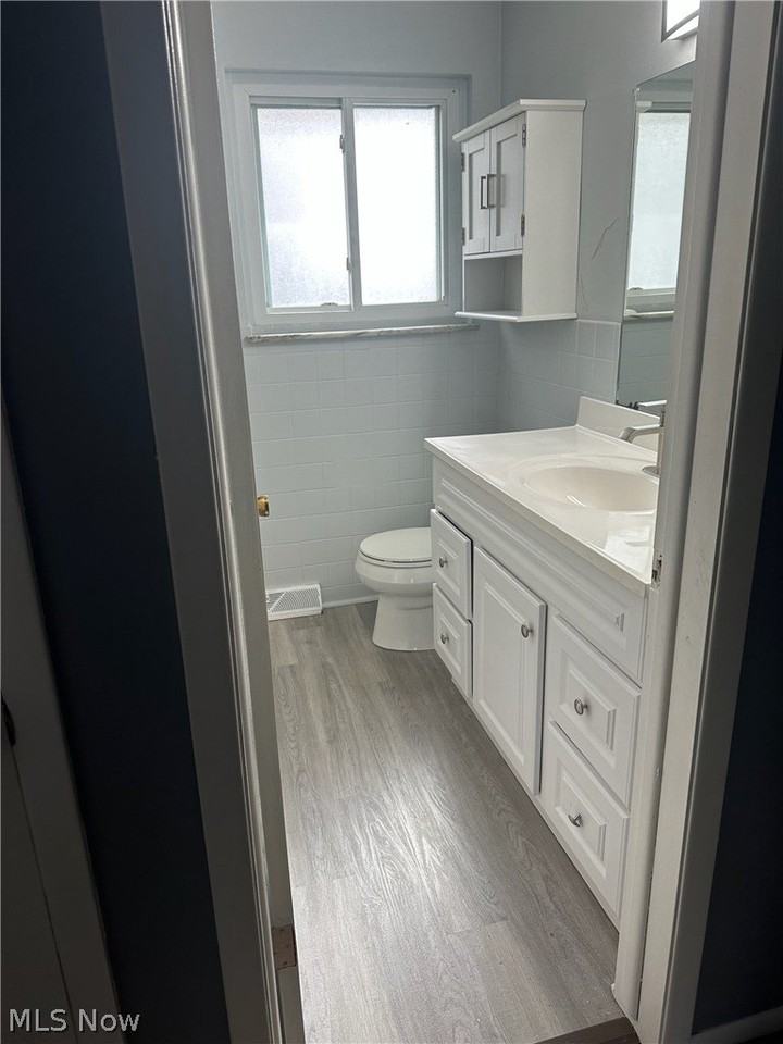 1187 Bonnie Ln - Photo 5 of 10