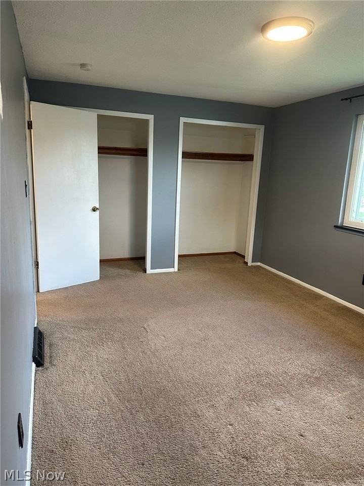 1187 Bonnie Ln - Photo 7 of 10