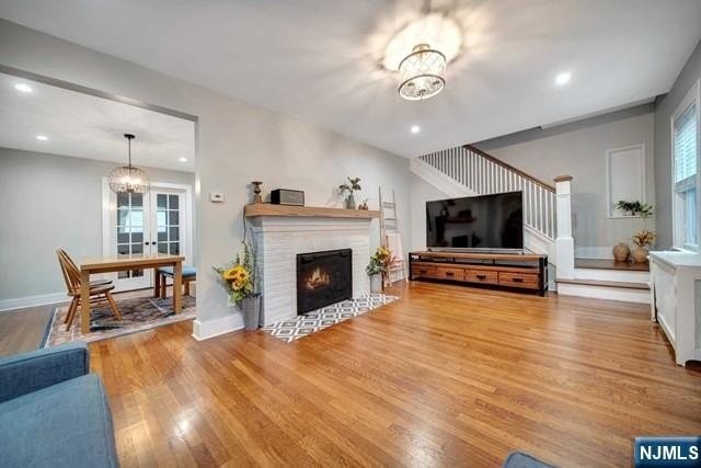 352 Durie Ave - Photo 7 of 21