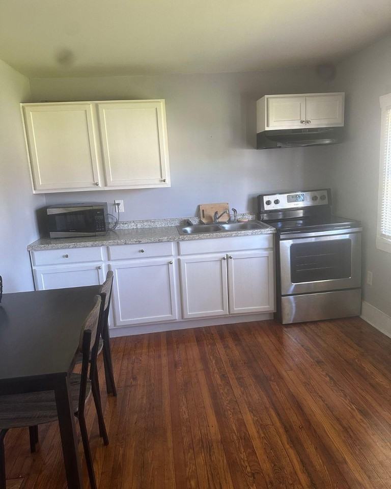 Booker Ave - Photo 6 of 11