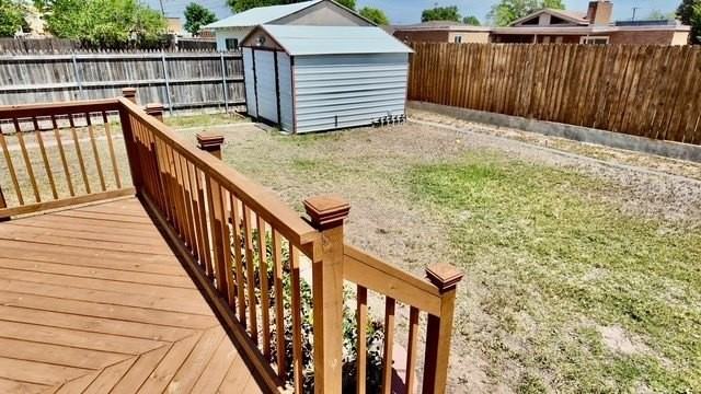 1706 Emerald Ave - Photo 3 of 25