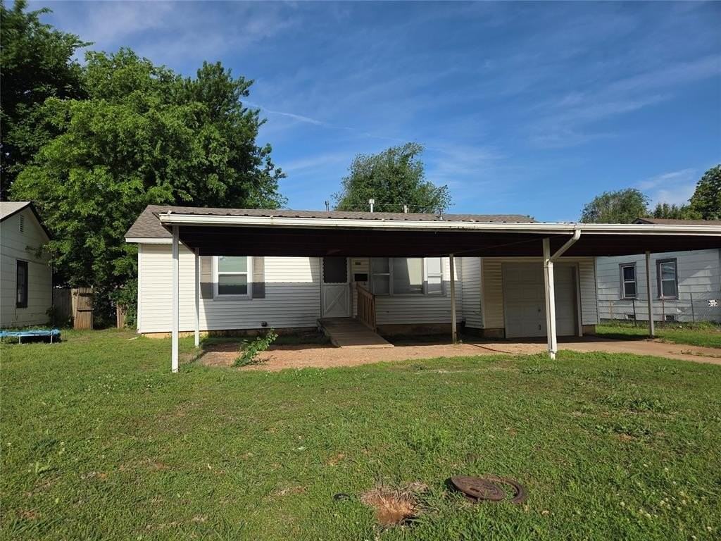 3413 Willow Creek Dr - Photo 2 of 21