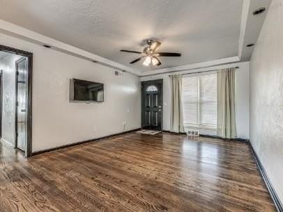 2615 Nw 63rd St - Photo 4 of 11