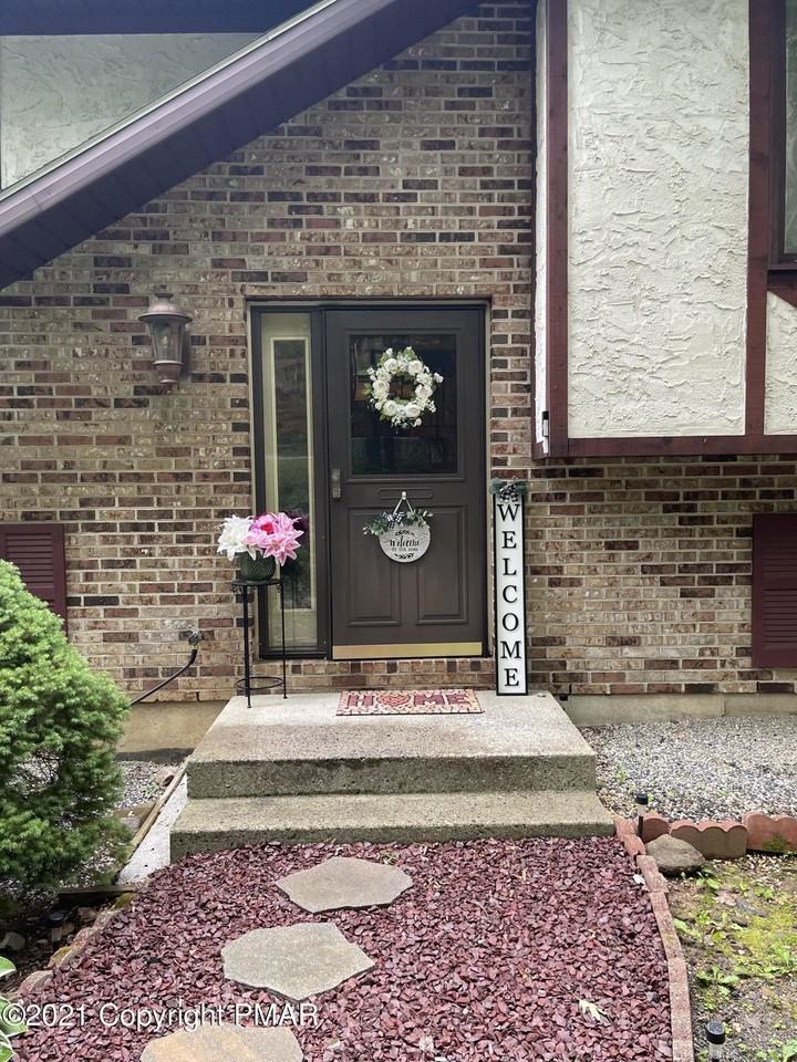 51 Seneca Rd - Photo 4 of 34