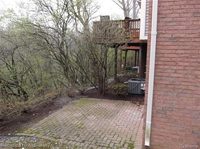 42965 River Bend Dr - Photo 2 of 32