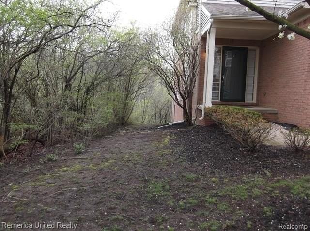 42965 River Bend Dr - Photo 3 of 32