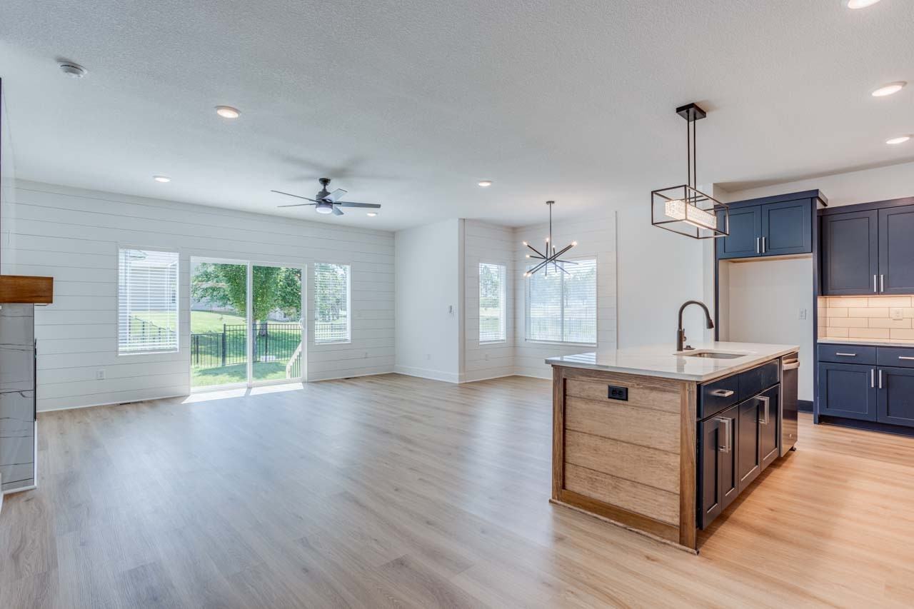 3554 N Tyler Ct #1 - Photo 2 of 40