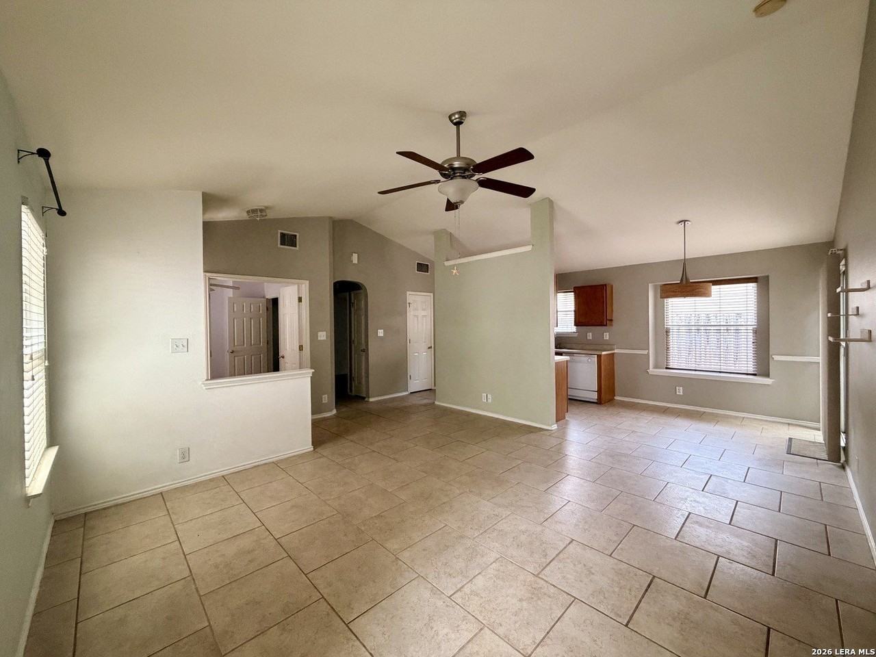 86 Coastal Ln - Photo 3 of 30