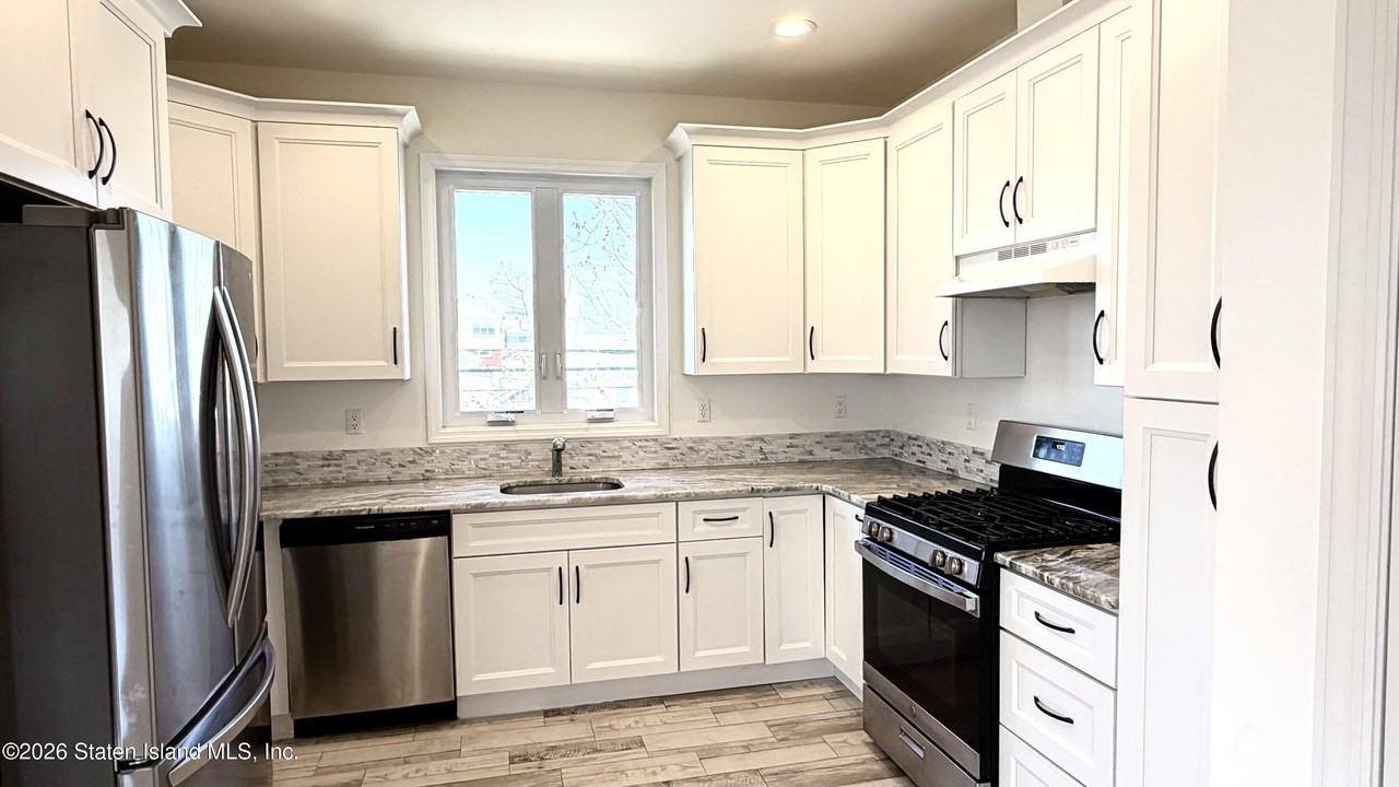 63 Osborn Ave #2FL - Photo 4 of 8