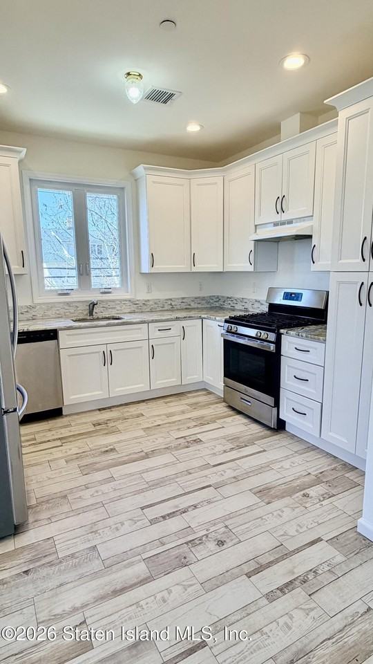 63 Osborn Ave #2FL - Photo 5 of 8