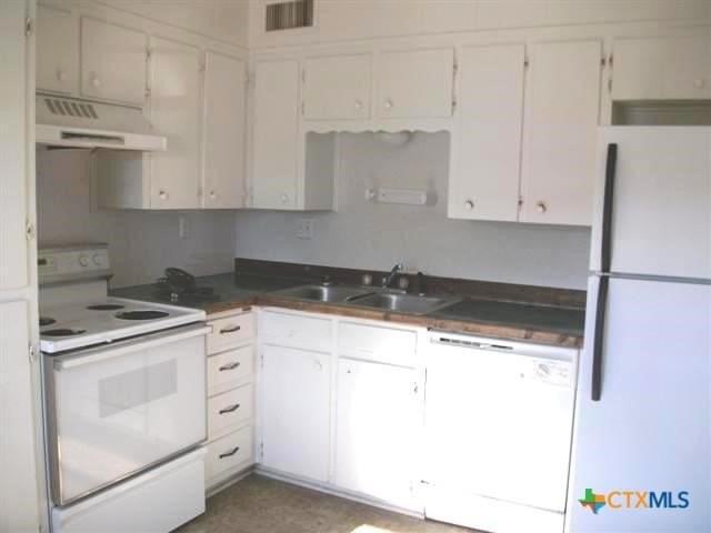702 N 1st St #3 - Photo 2 of 7