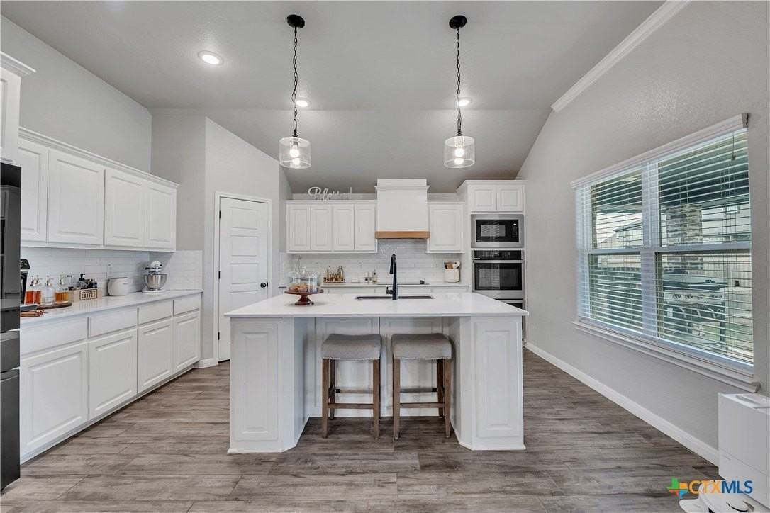 7611 Iridium Dr - Photo 5 of 26