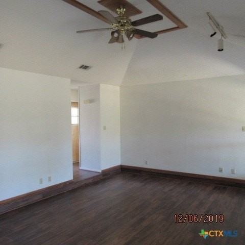 1107 Tyler Dr - Photo 3 of 19