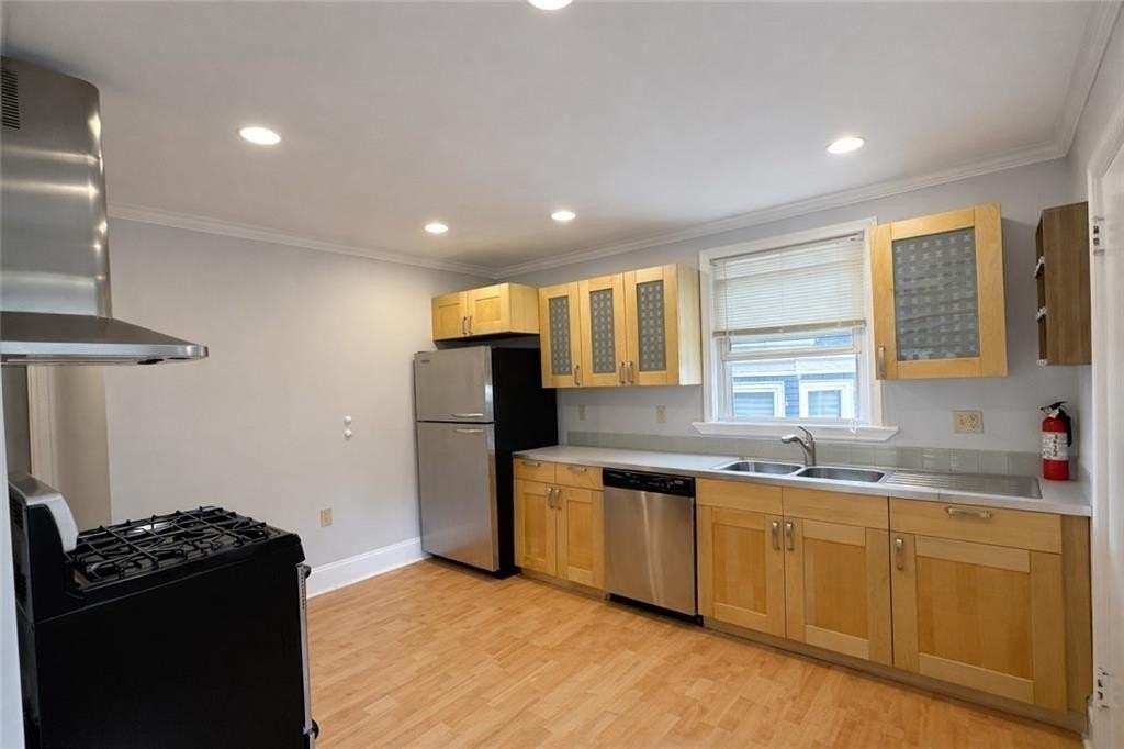 739 Rock St #1 - Photo 2 of 14