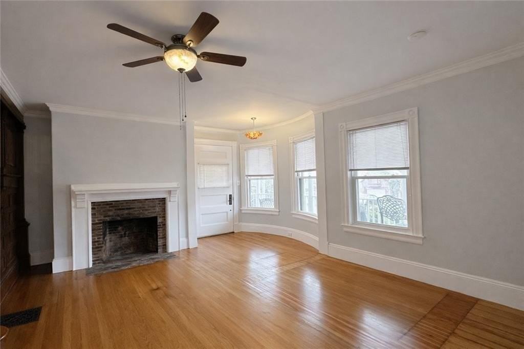 739 Rock St #1 - Photo 4 of 14