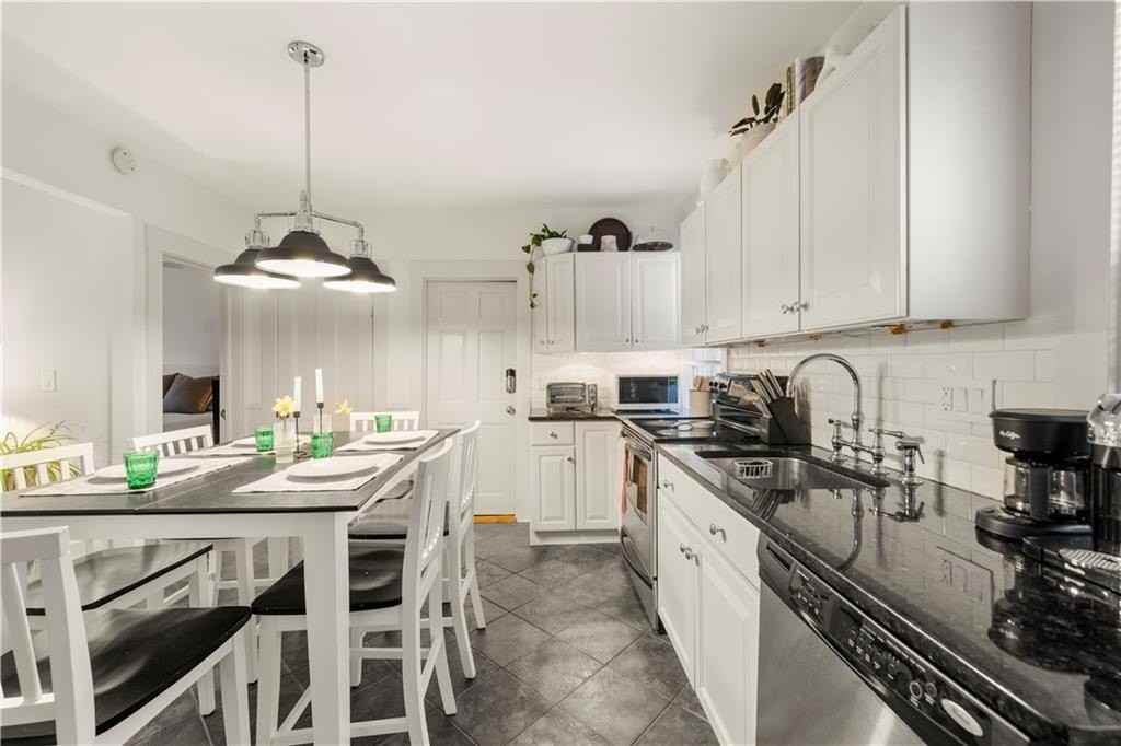 33 Marsh St - Photo 7 of 16