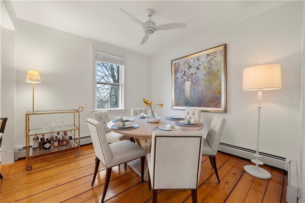 35 Marsh St - Photo 3 of 26