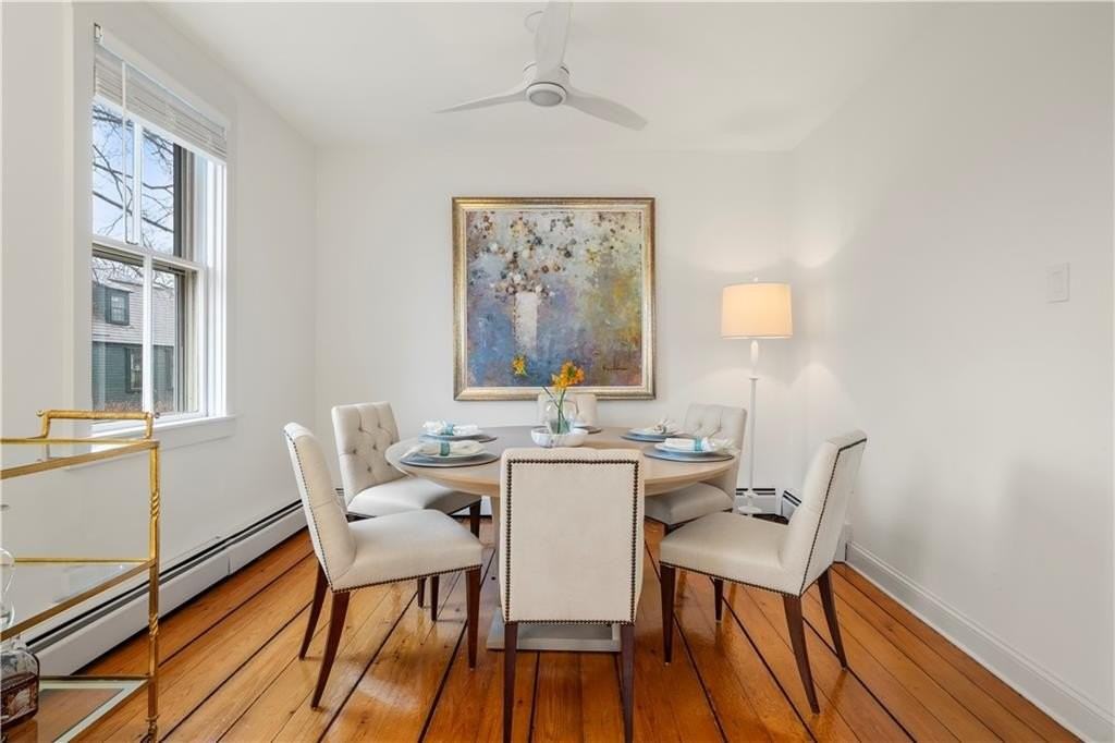 35 Marsh St - Photo 4 of 26