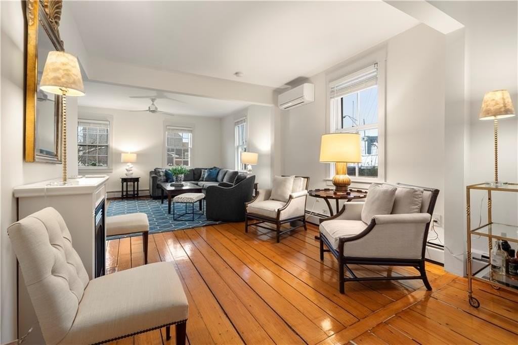 35 Marsh St - Photo 5 of 26
