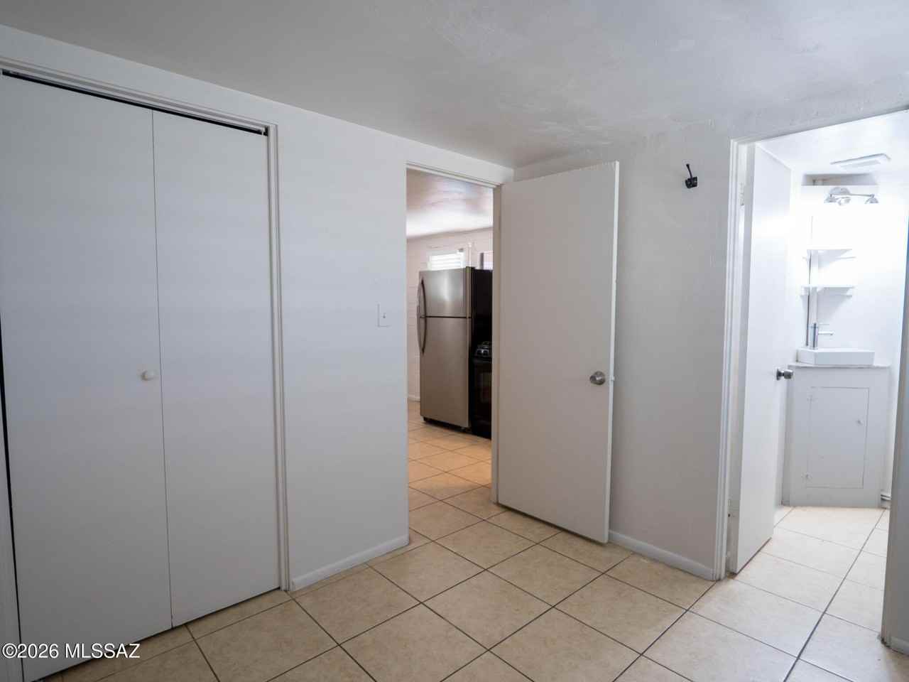 3545 E Camden St #2 - Photo 7 of 12