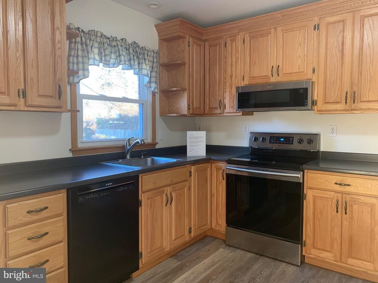 2621 Darby Dr - Photo 4 of 10