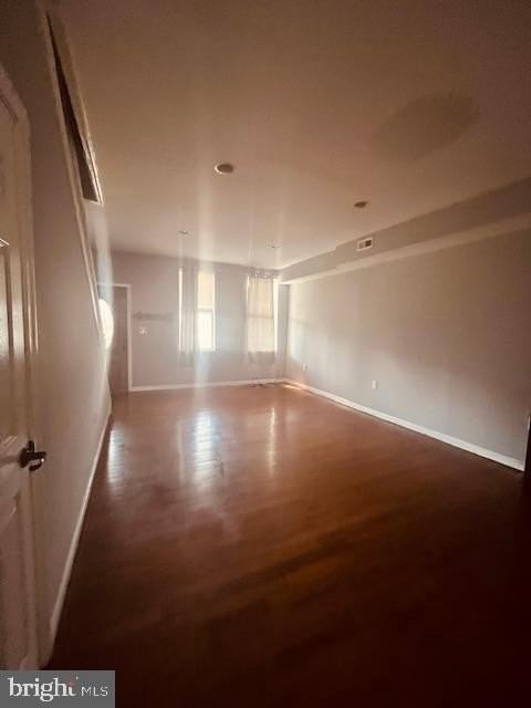 5017 Denmore Ave - Photo 6 of 12