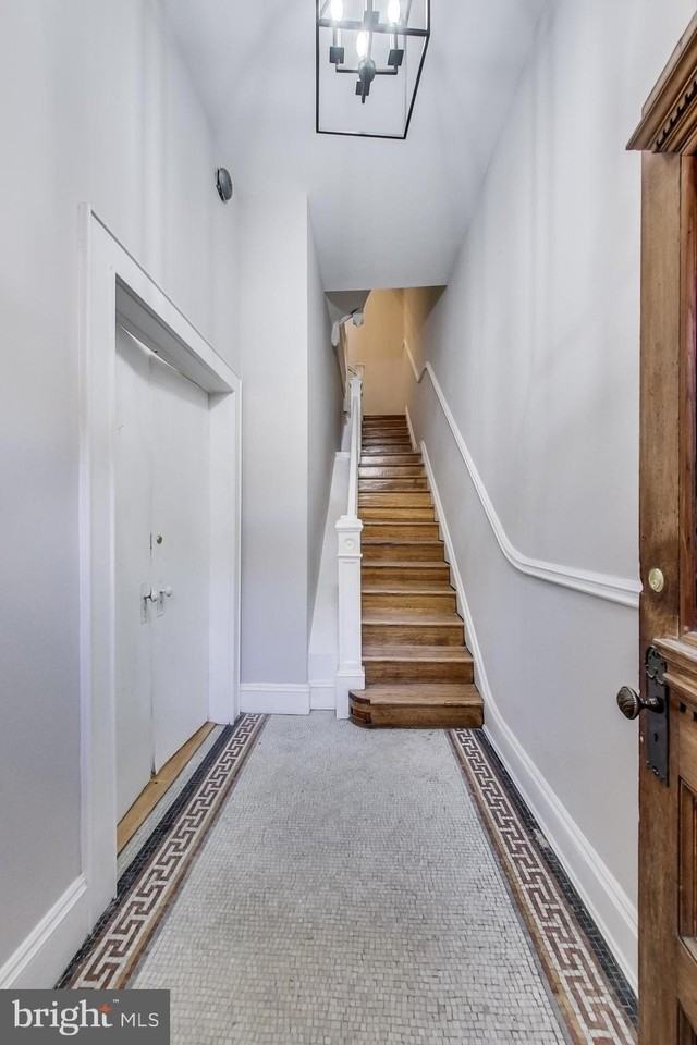 2312 Eutaw Pl #A - Photo 5 of 38