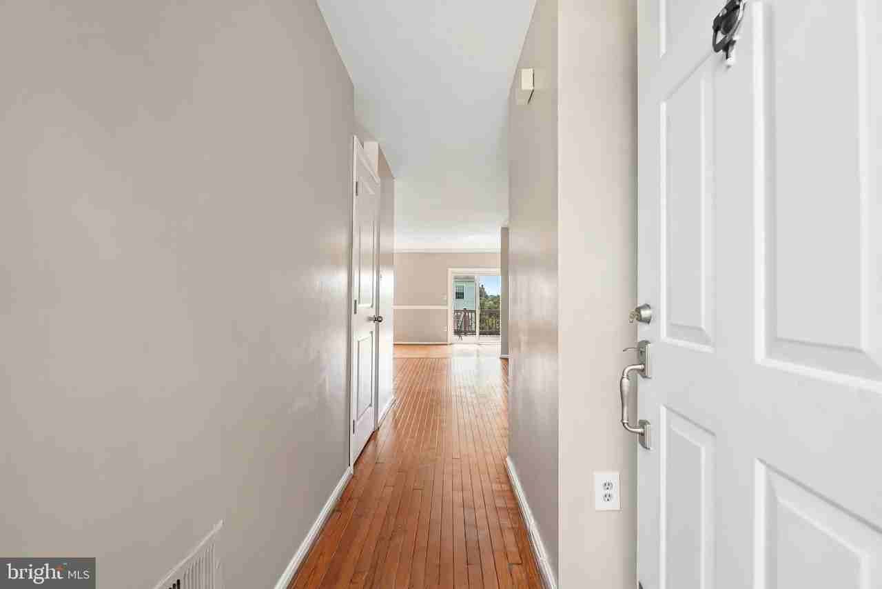 12372 Herrington Manor Dr - Photo 2 of 28