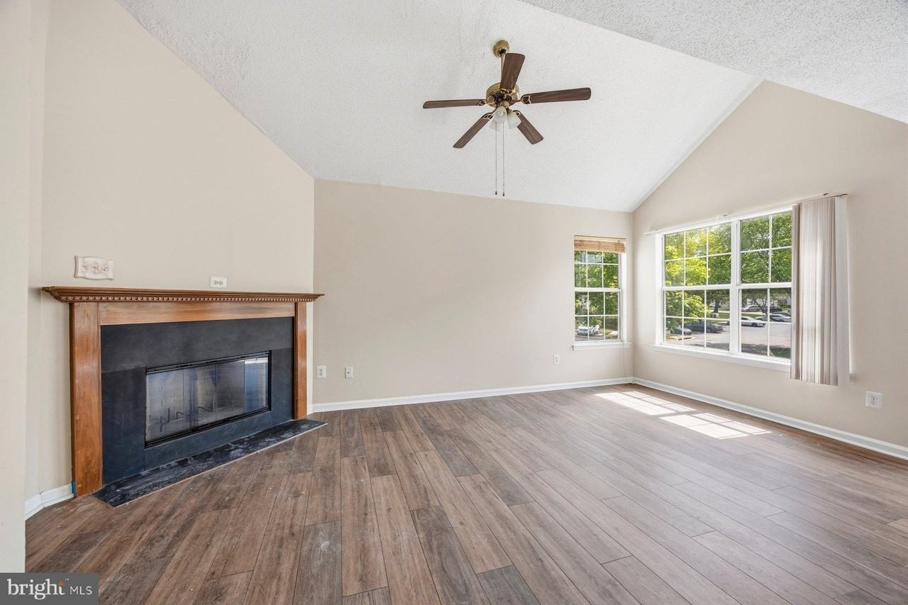 14053 Vista Dr #146 - Photo 3 of 26