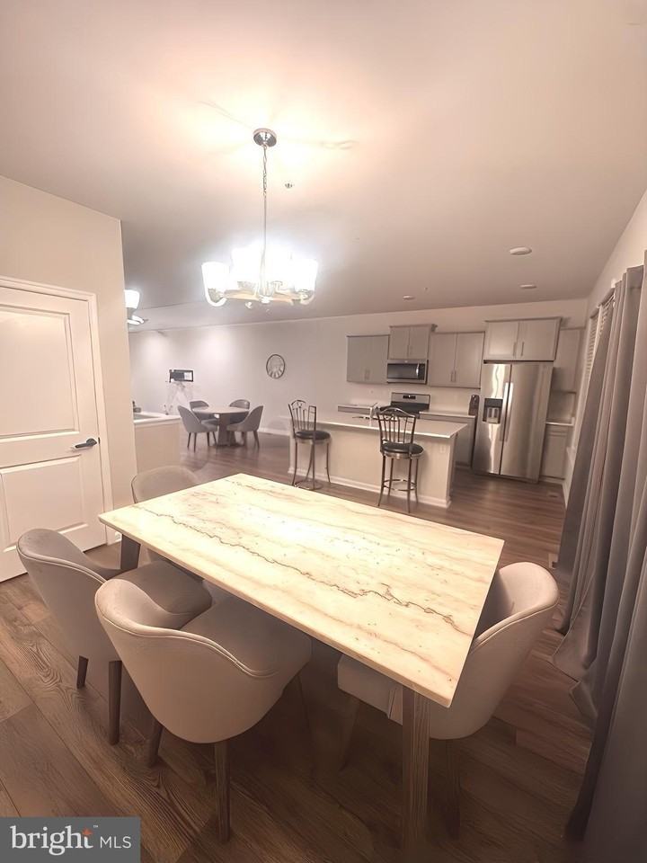 9707 Summerton Dr - Photo 7 of 50