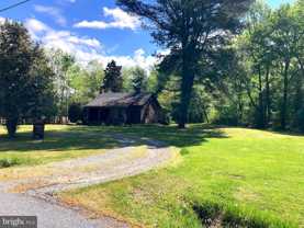 4893 Evergreen Rd - Photo 1 of 1