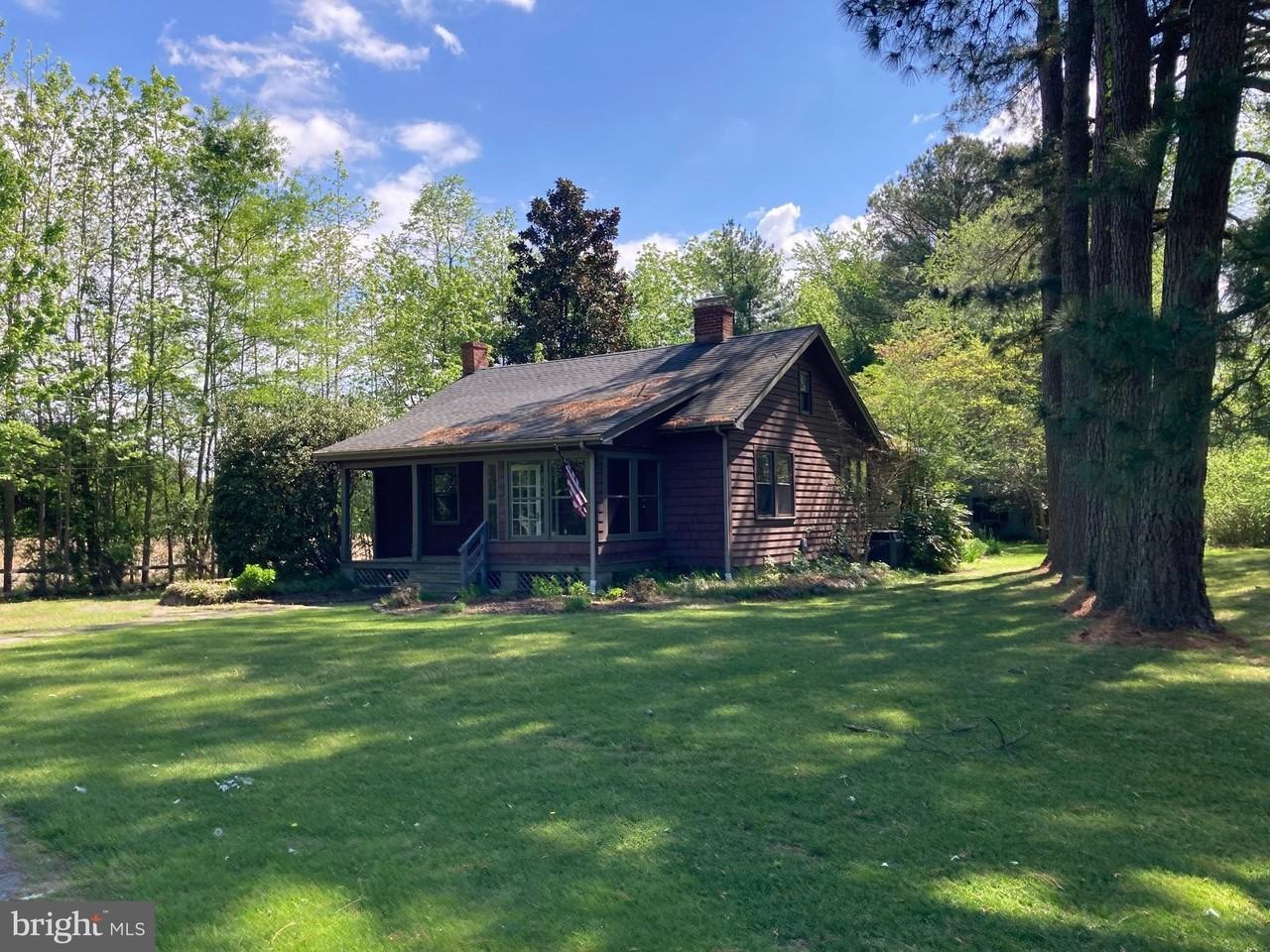 4893 Evergreen Rd - Photo 2 of 3