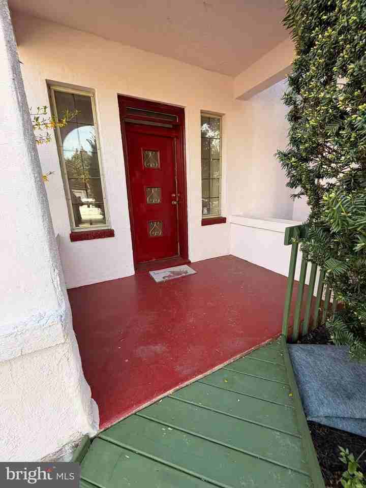 2801 N 2nd St #A2 - Photo 4 of 18