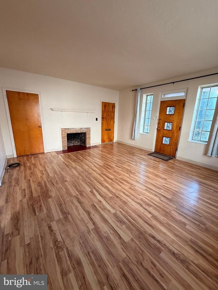 2801 N 2nd St #A2 - Photo 7 of 18