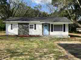 featured image of 5920 Windy Hill Cir S #1