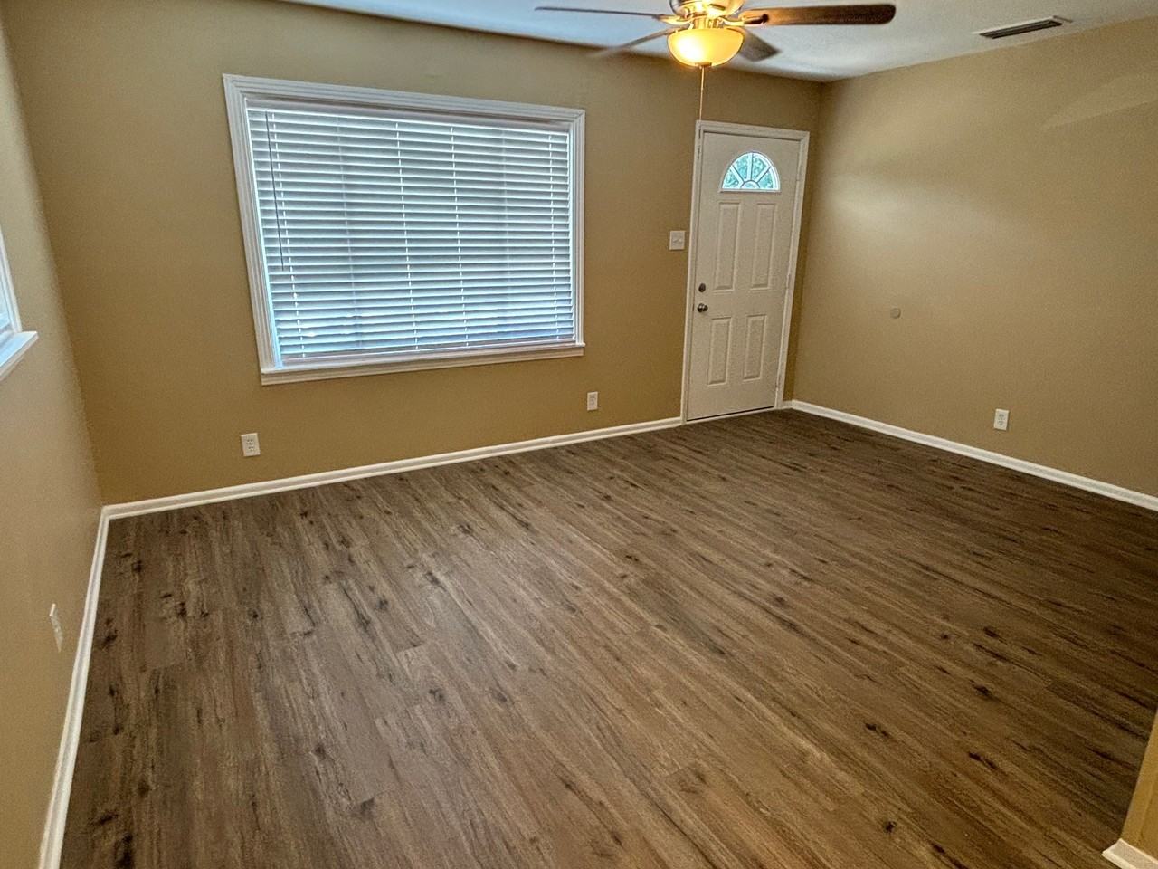 5920 Windy Hill Cir S #1 - Photo 4 of 20