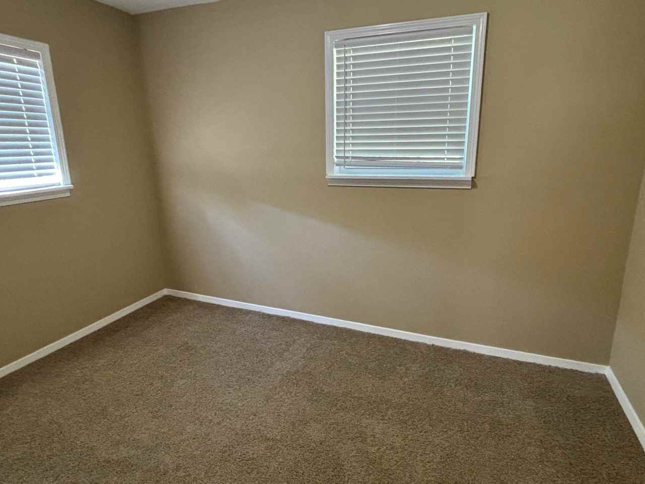 5920 Windy Hill Cir S #1 - Photo 7 of 20