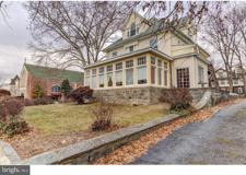 303 Sharon Ave ## 305 - Photo 1 of 1