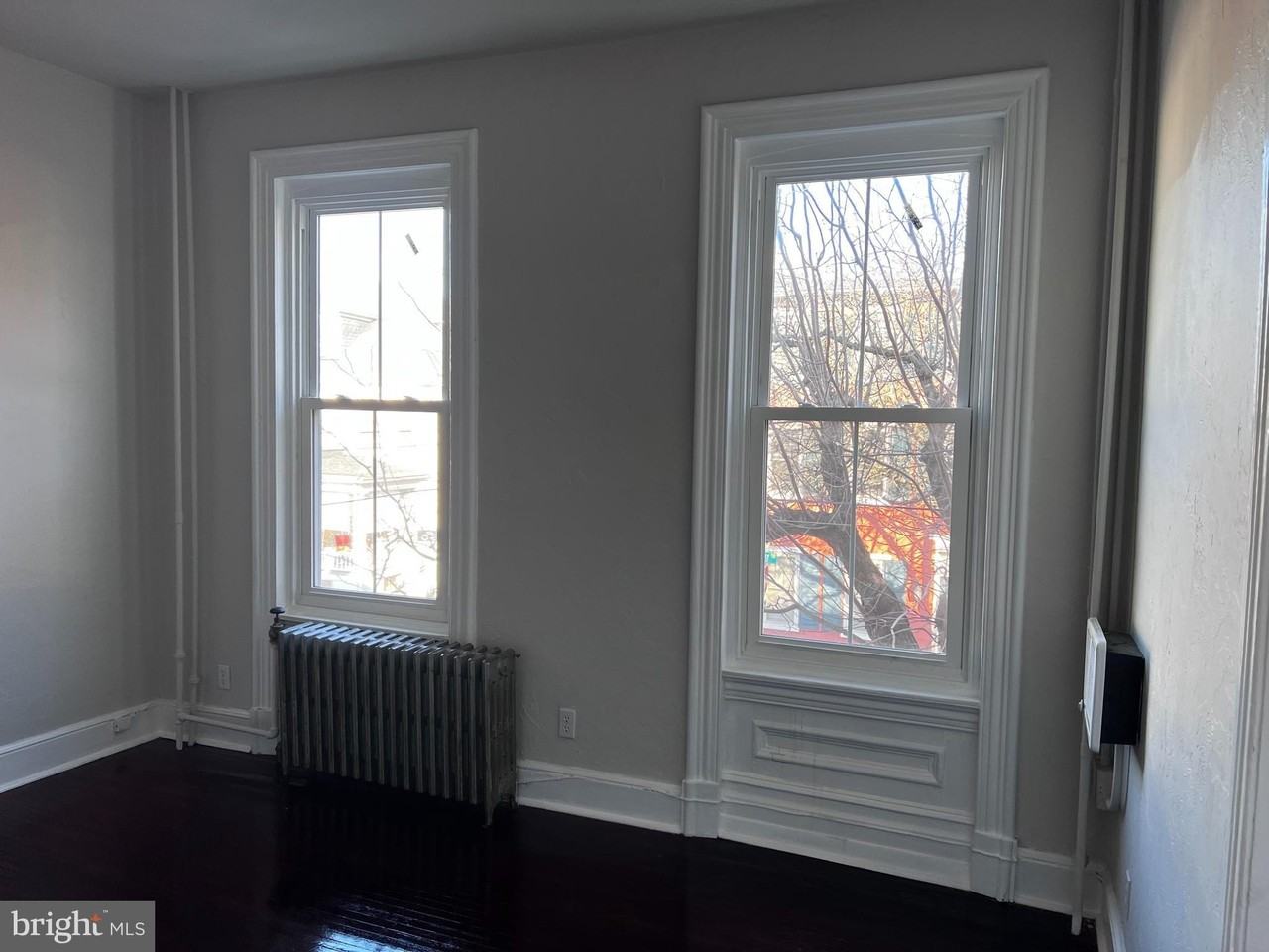 104 King St #2FFRONT - Photo 6 of 7