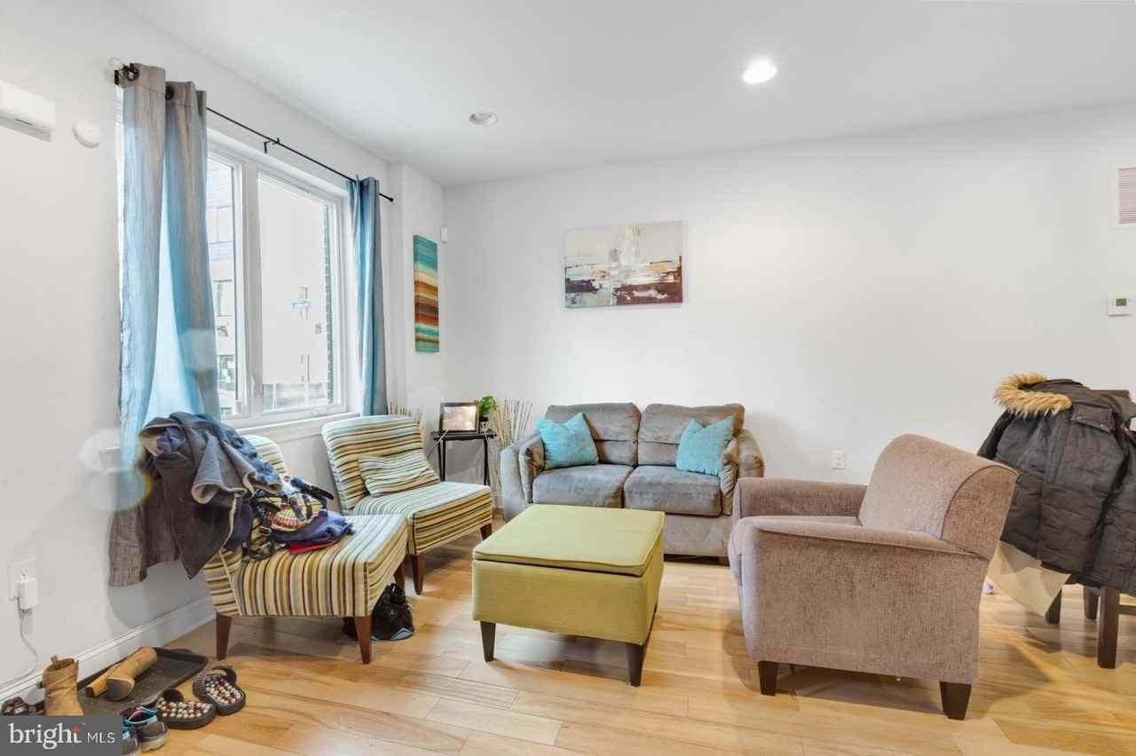 2629 Cedar St - Photo 2 of 30