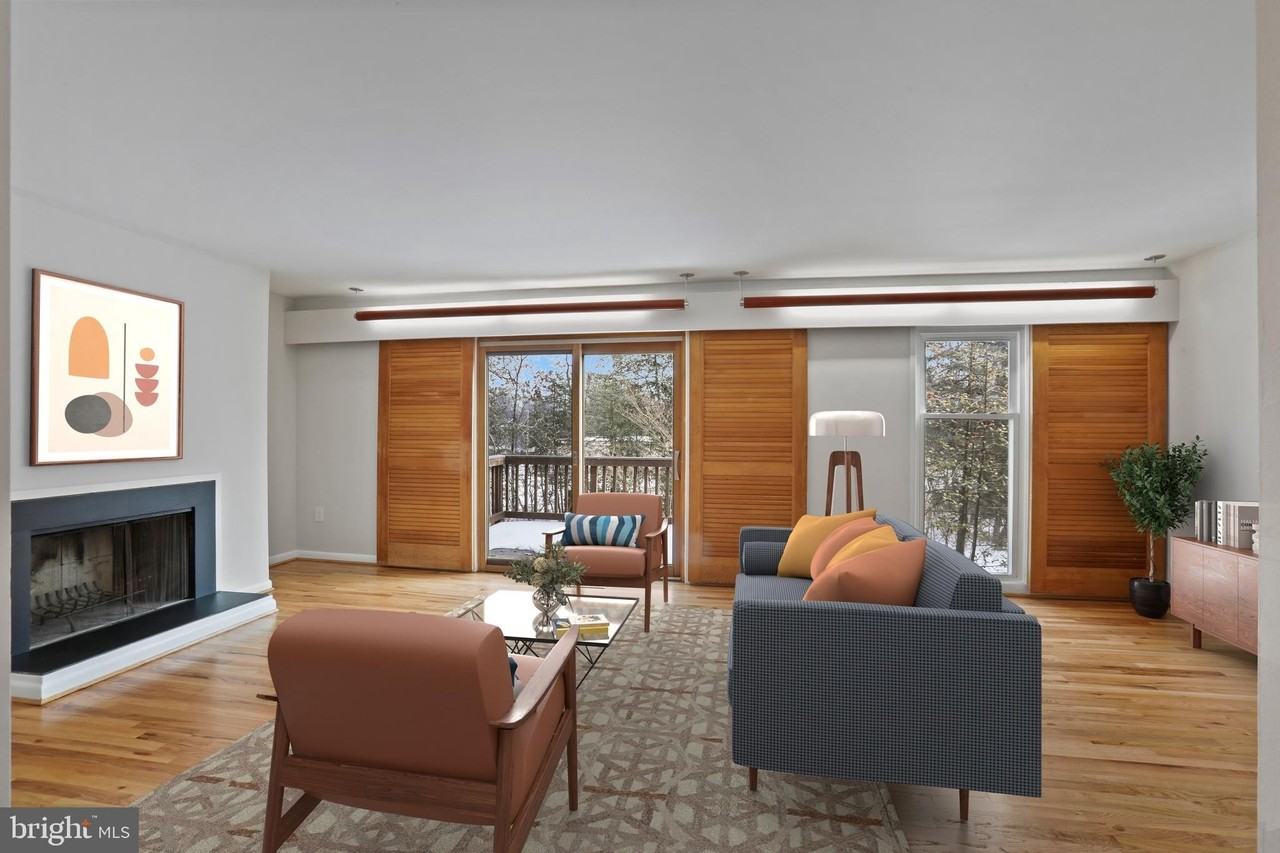 1644 Wainwright Dr - Photo 6 of 38