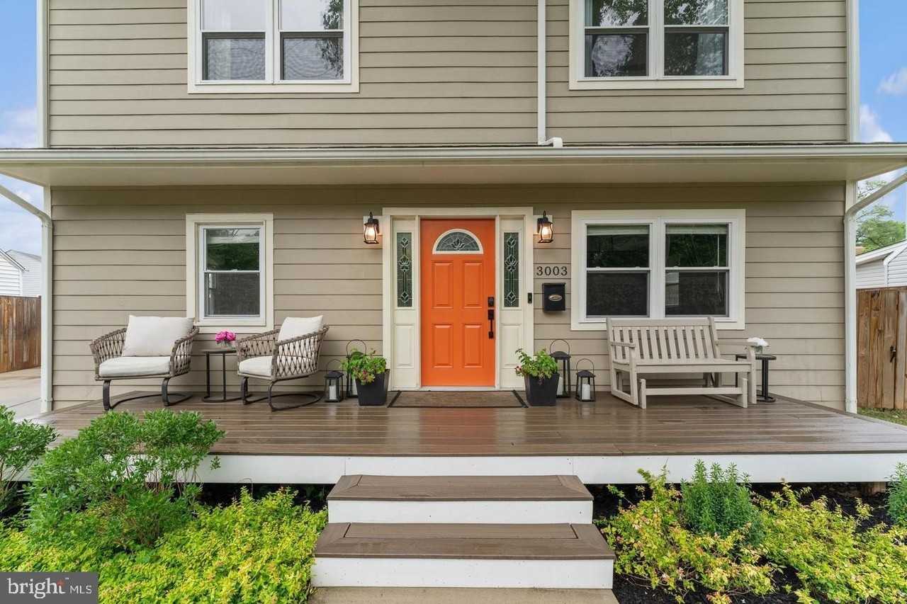 3003 Elmwood Dr - Photo 2 of 23