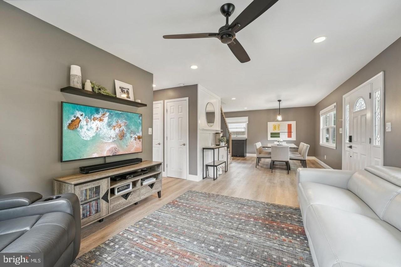 3003 Elmwood Dr - Photo 4 of 23