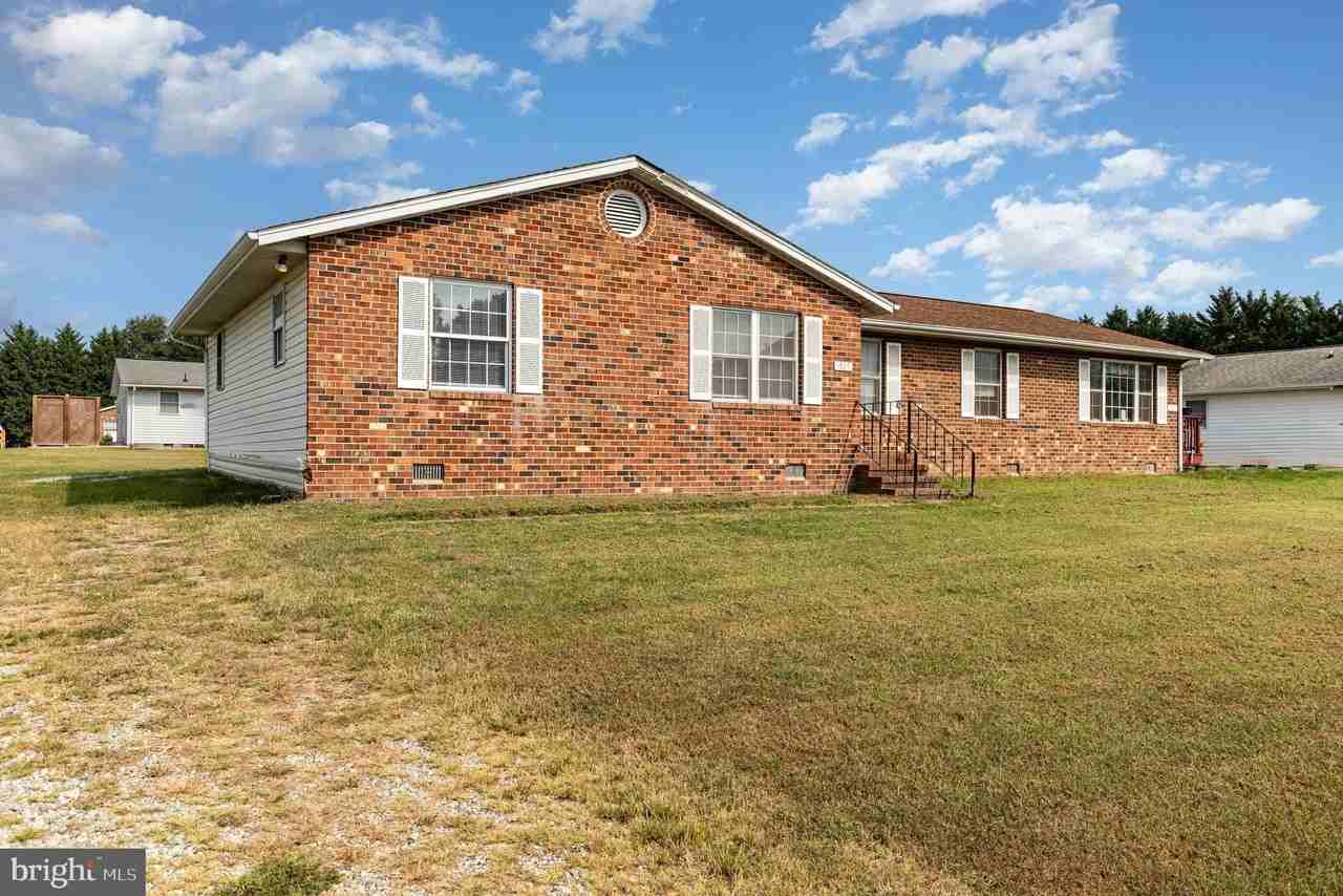 1929 Sierra Dr - Photo 2 of 28