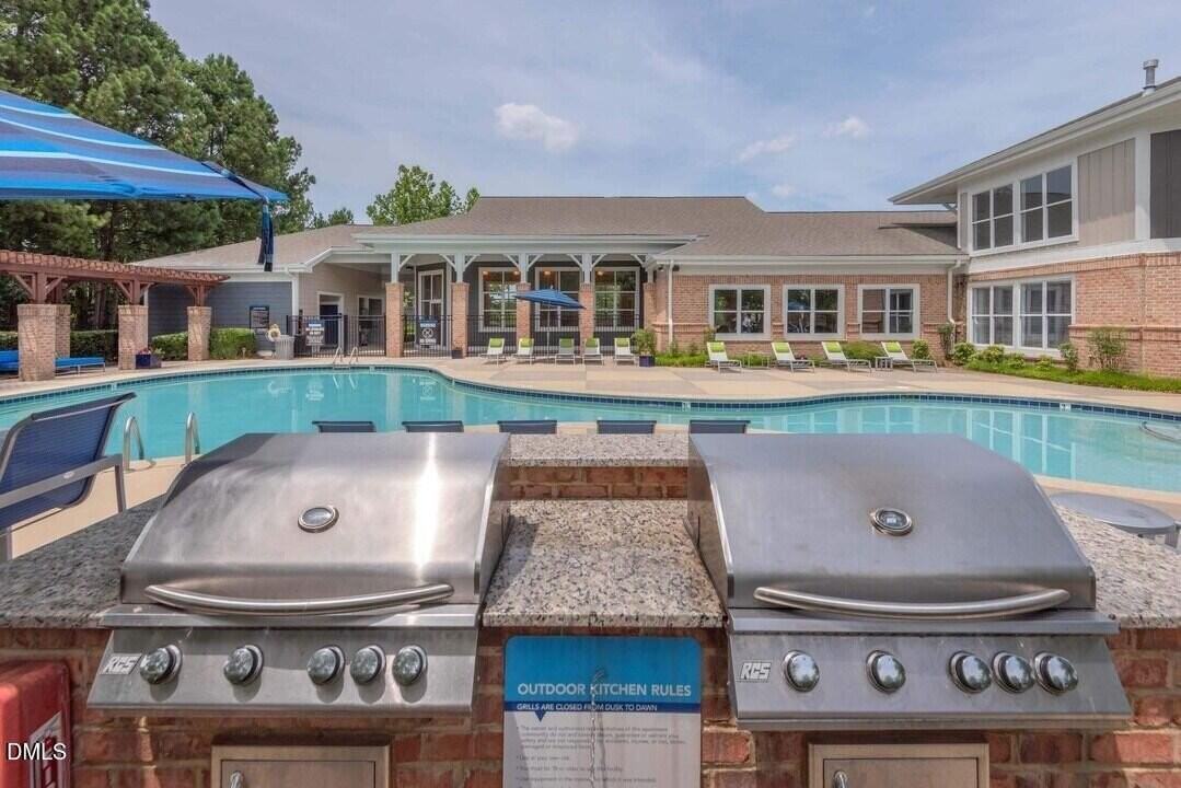 200 Edinborough Dr #B5 - Photo 5 of 24