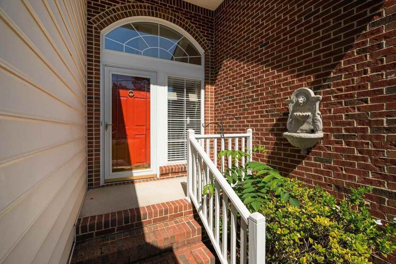 2400 Buckwater Ct - Photo 2 of 39