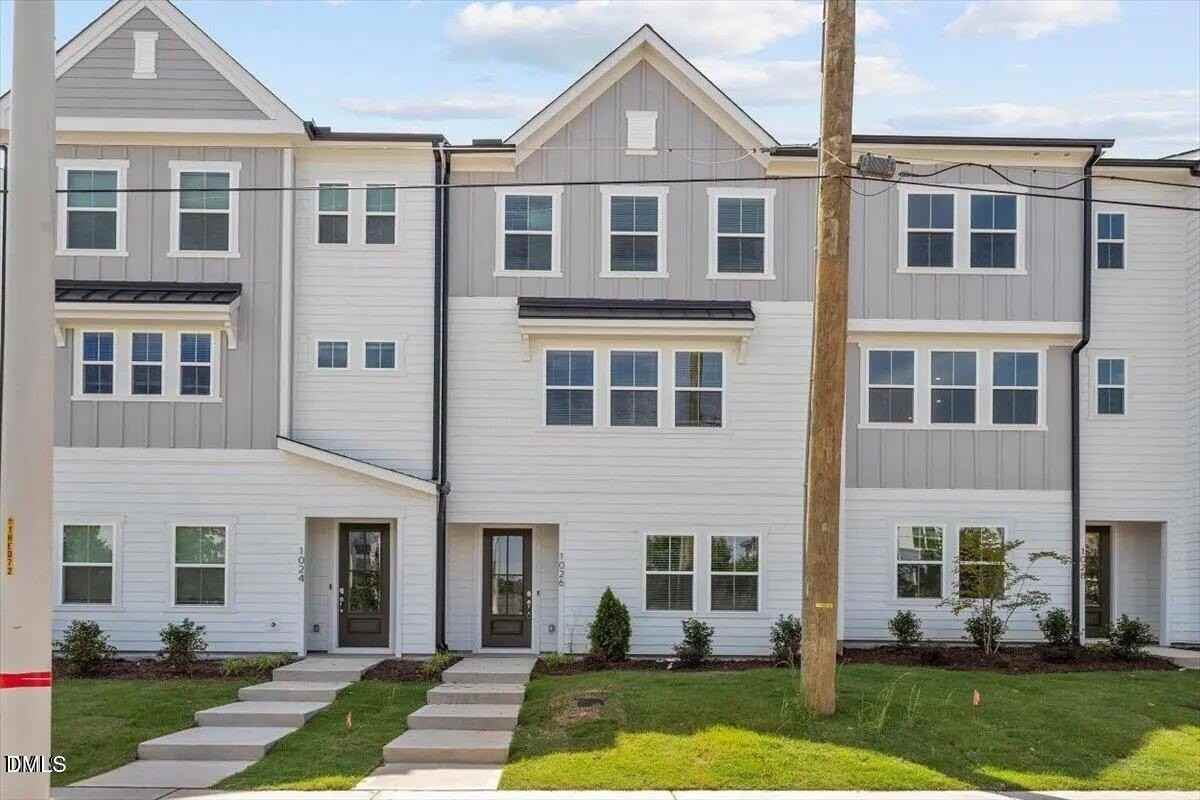 1026 Zelkova Lane - Photo 2 of 46