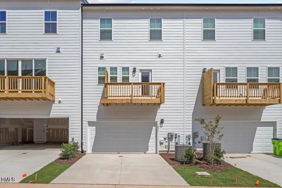 1026 Zelkova Lane - Photo 6 of 46